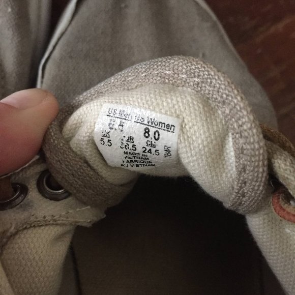 Van Sneaker - Picture 2 of 3